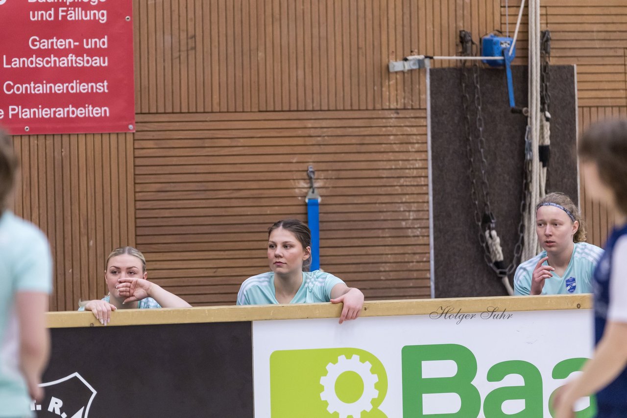 Bild 69 - VR Bank Cup Horst